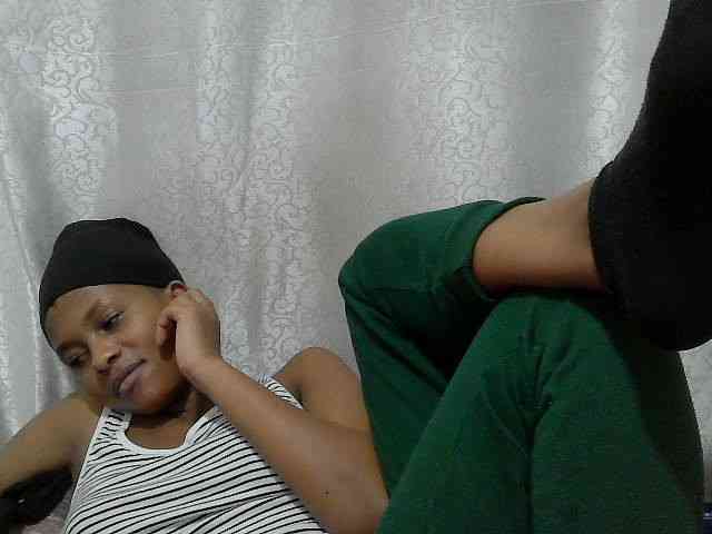 Caroldoly webcam