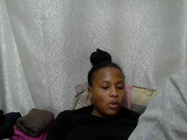 Caroldoly webcam