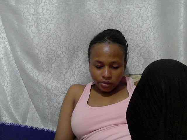 Caroldoly webcam