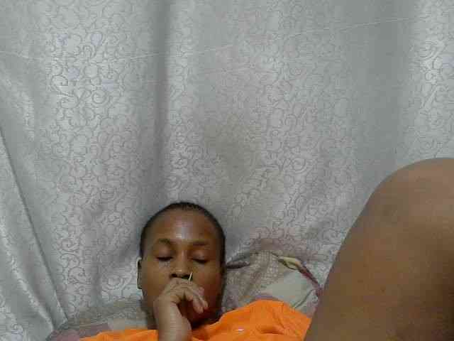 Caroldoly webcam