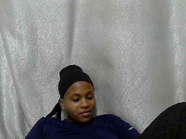 Caroldoly webcam