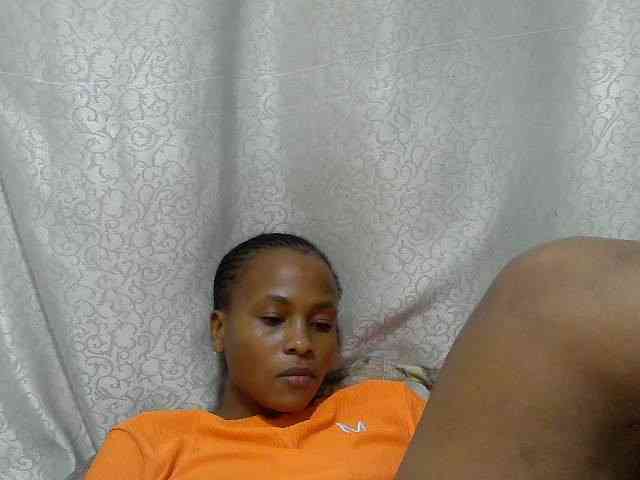 Caroldoly webcam
