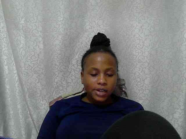 Caroldoly webcam