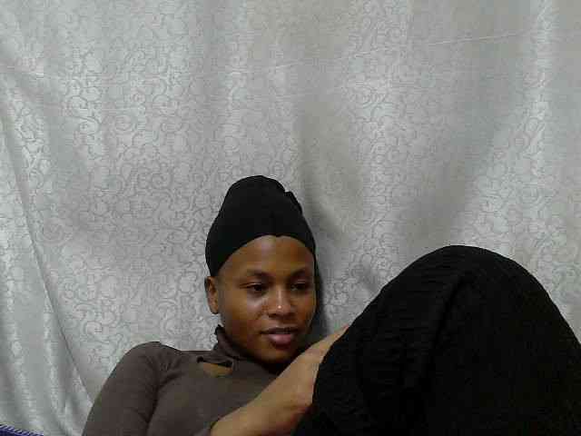 Caroldoly webcam