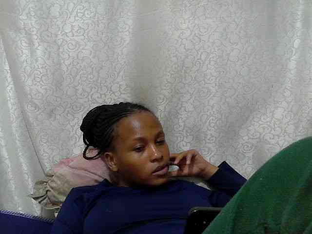Caroldoly webcam