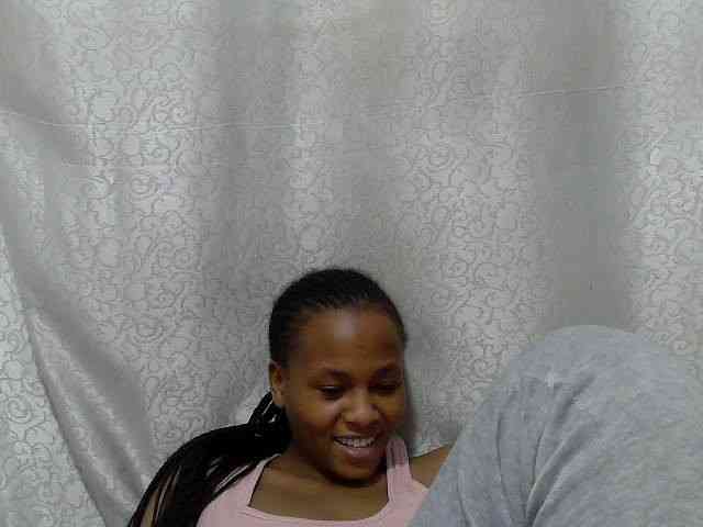 Caroldoly webcam