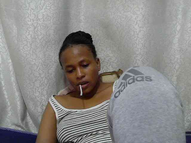Caroldoly webcam