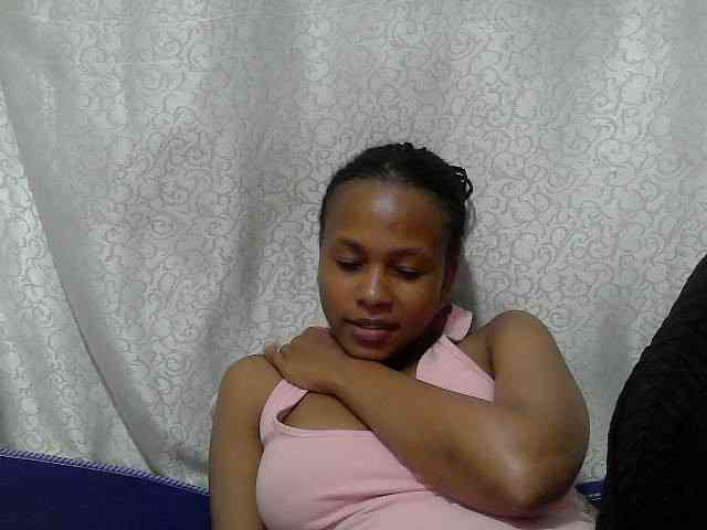 Caroldoly webcam