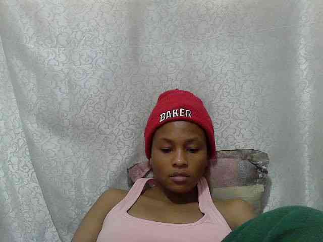 Caroldoly webcam
