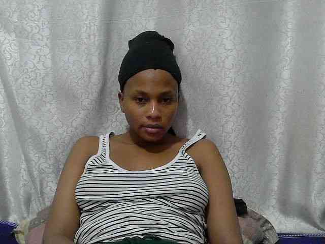 Caroldoly webcam