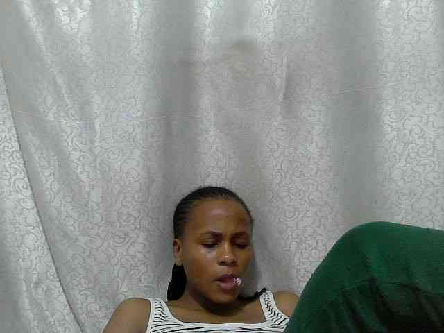 Caroldoly webcam