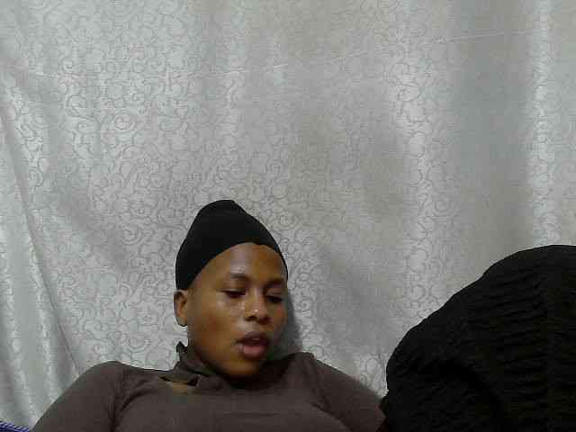 Caroldoly webcam