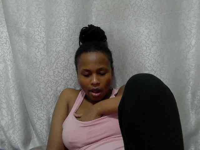 Caroldoly webcam