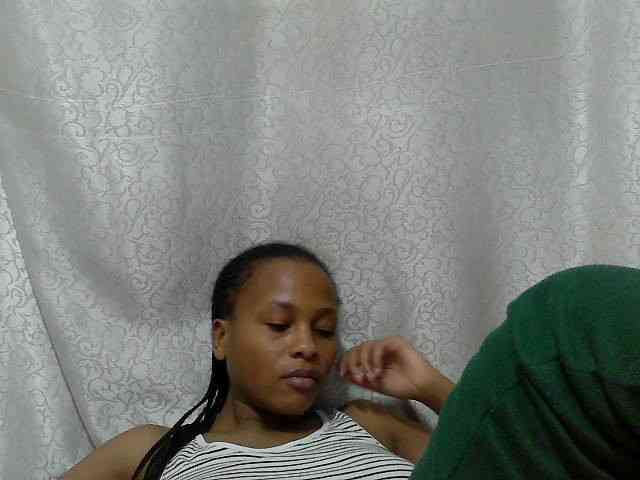 Caroldoly webcam