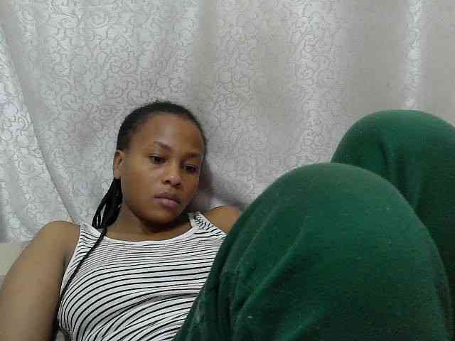 Caroldoly webcam