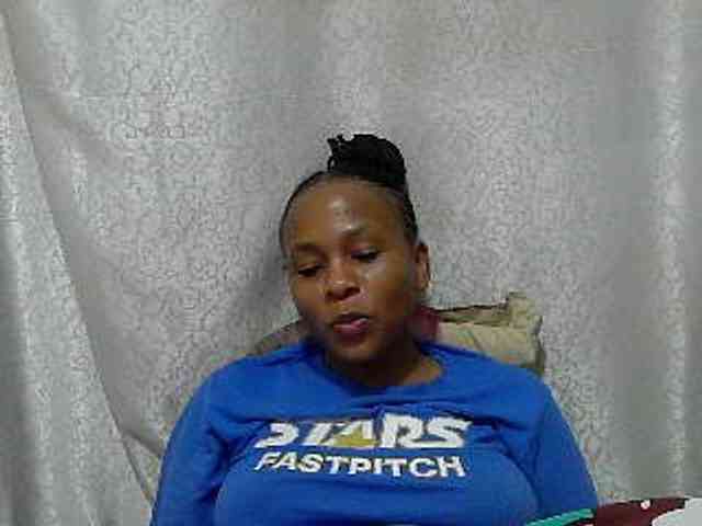 Caroldoly webcam