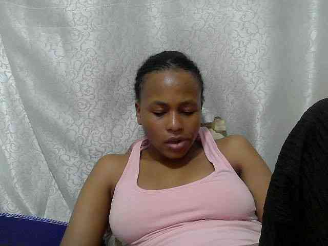 Caroldoly webcam