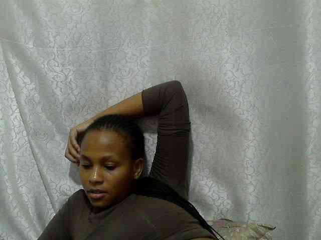 Caroldoly webcam