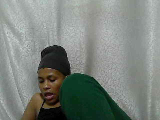Caroldoly webcam