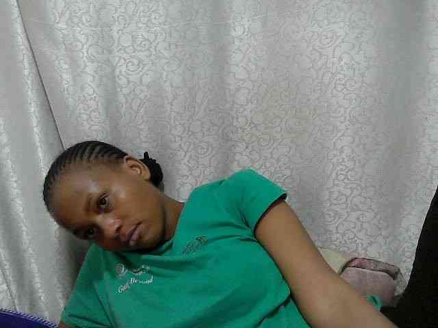 Caroldoly webcam