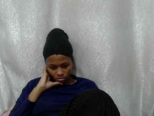 Caroldoly webcam