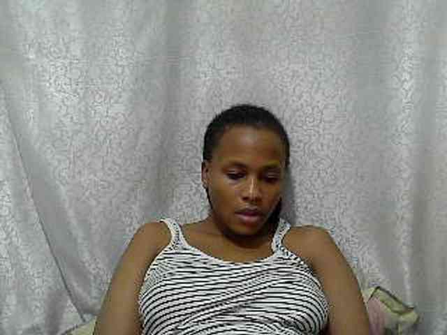 Caroldoly webcam