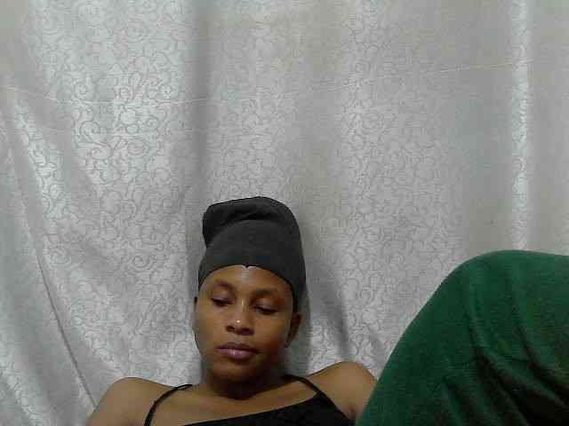 Caroldoly webcam