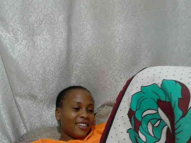 Caroldoly webcam