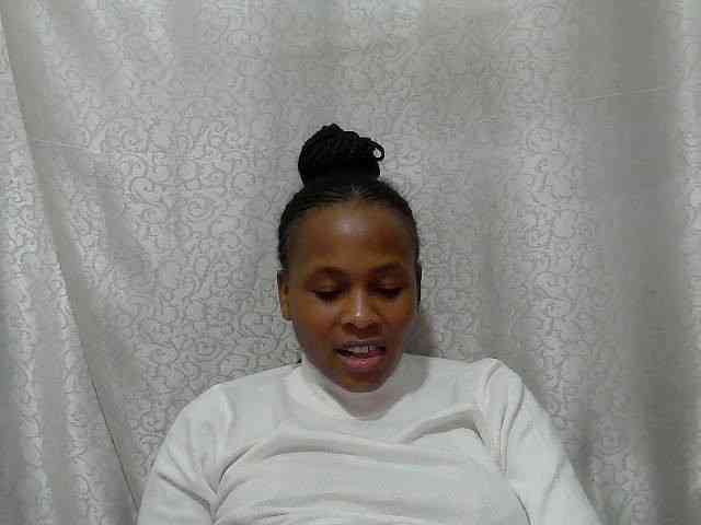 Caroldoly webcam