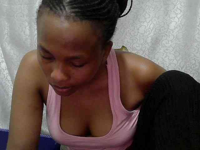 Caroldoly webcam