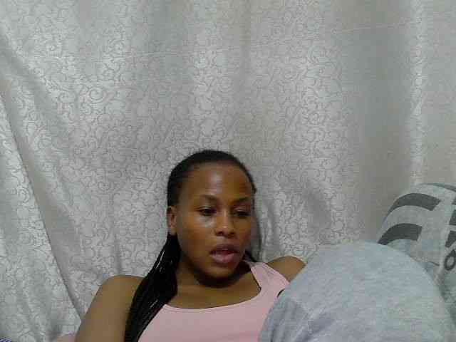 Caroldoly webcam