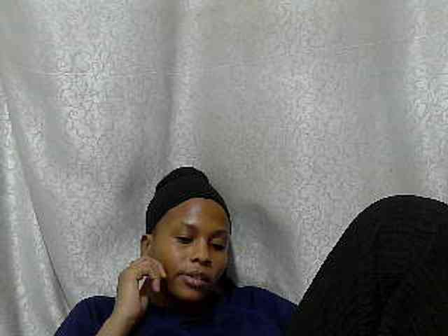 Caroldoly webcam
