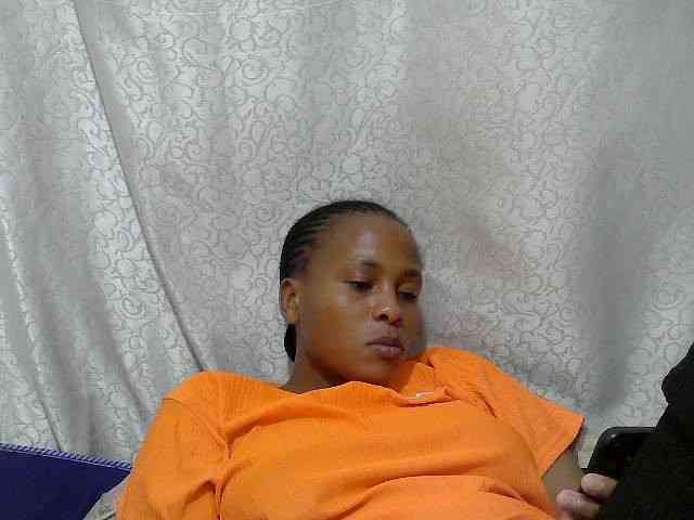 Caroldoly webcam