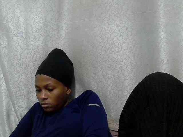 Caroldoly webcam