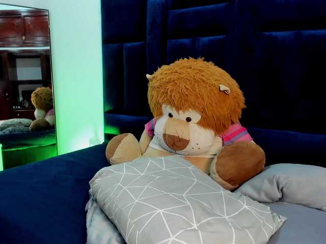 Nayasex live cam preview