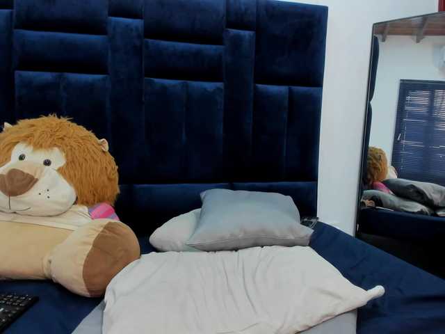 Nayasex live webcam show