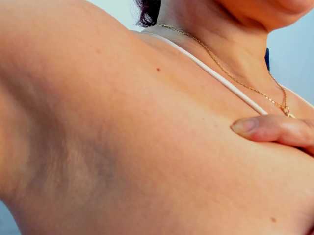 Nayasex live cam on BongaCams