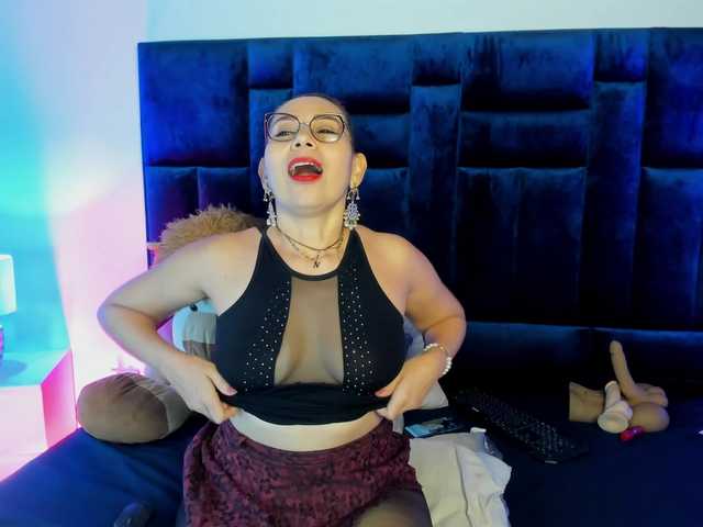 Nayasex live cam on BongaCams