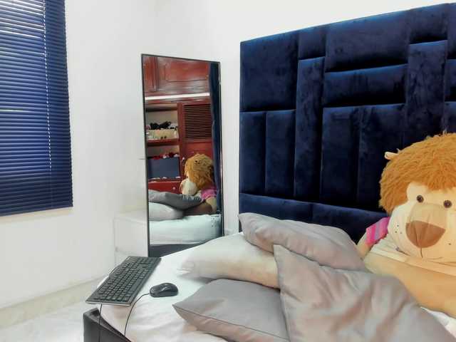 Nayasex's BongaCams show and profile