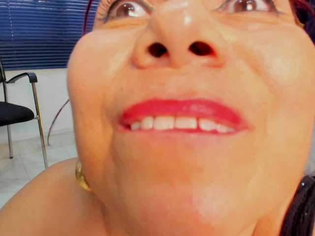Nayasex live cam preview