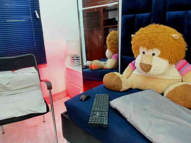 Nayasex webcam