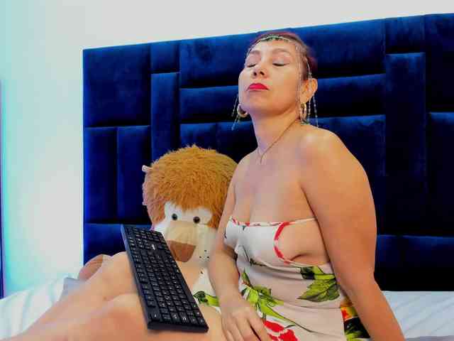 Nayasex webcam