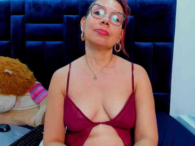 Nayasex webcam