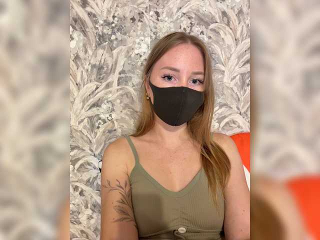 Sun-Moon live cam on BongaCams