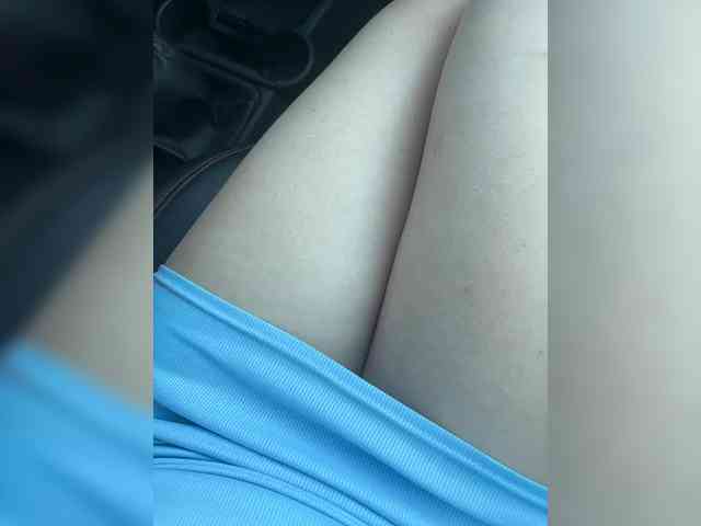 Sun-Moon Sex Cam Show