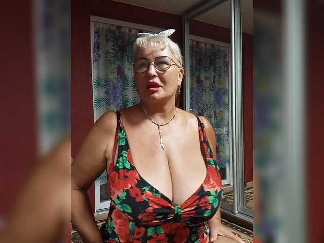 Jemma-Cori live cam on BongaCams