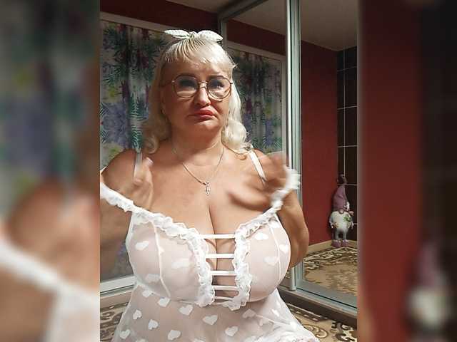Jemma-Cori live cam on BongaCams