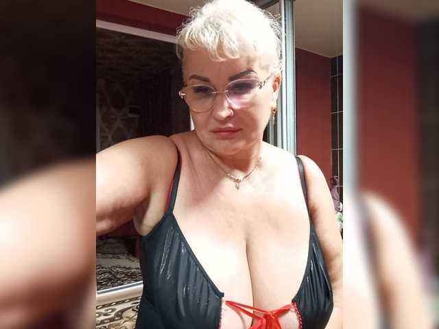 Jemma-Cori live cam on BongaCams