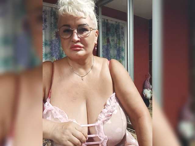 Jemma-Cori live cam on BongaCams