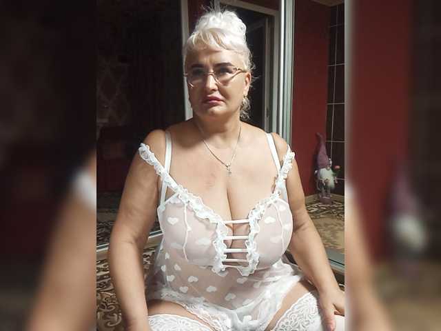 Jemma-Cori live cam on BongaCams